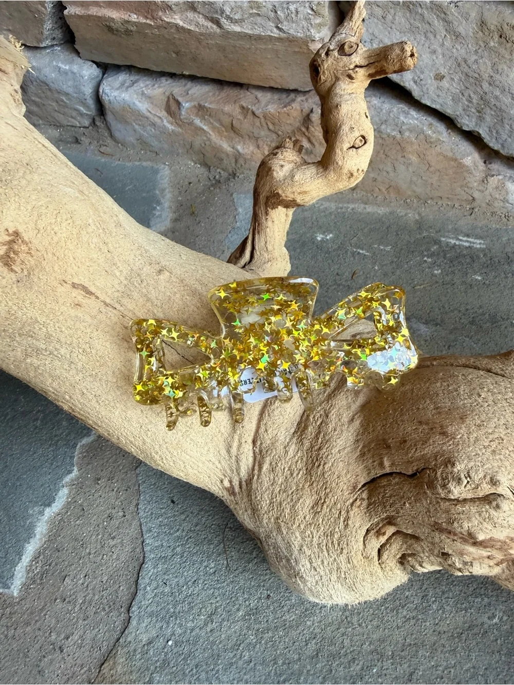 New🌟Urban Outfitters-Glitter Claw Clip-Gold